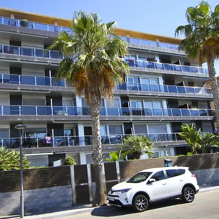 Soluxe Only Families Planetcostadorada Апартаменты *